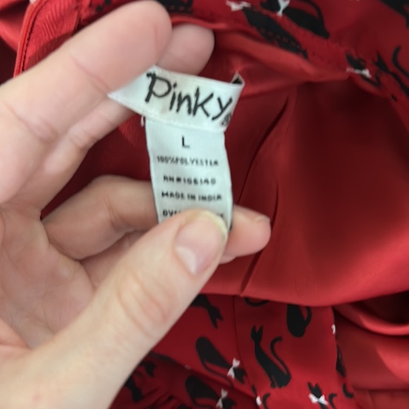 Pinky Large BowTie Cat dress - Picture 5 of 5